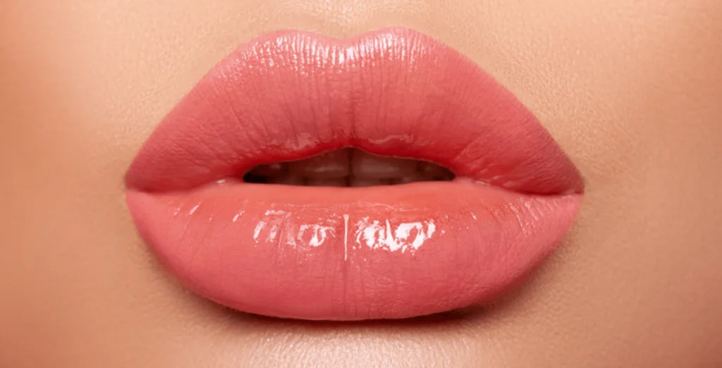 Cu ce este diferită tehnica Russian Lips?